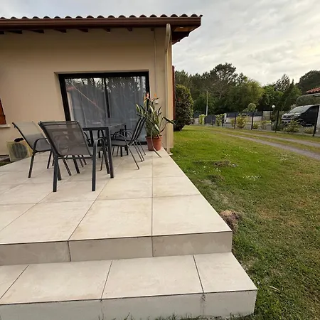 Le Petit Chataignier , T2 Cosy Proche Et Ocean Апартаменты